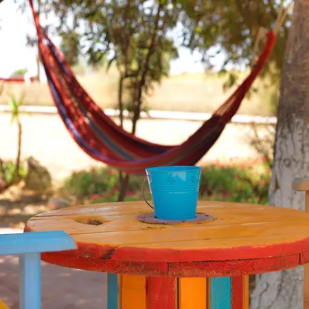 Chrissi Ammos Ostello Perissa (Santorini)