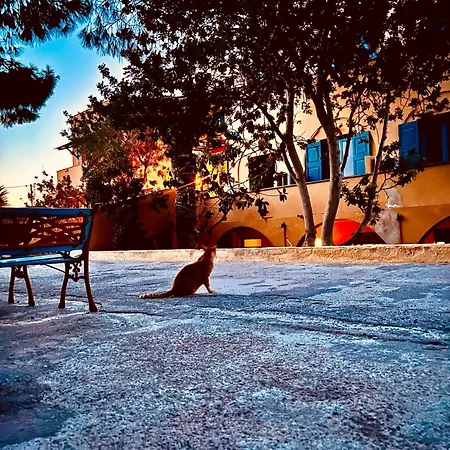 Ostello Chrissi Ammos