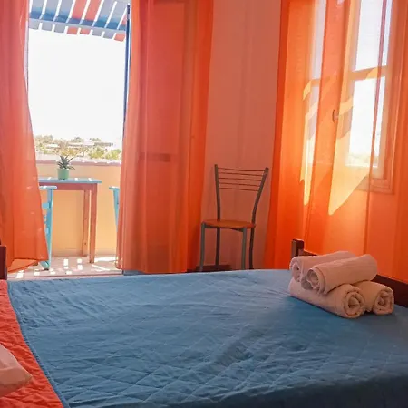 Chrissi Ammos Hostal