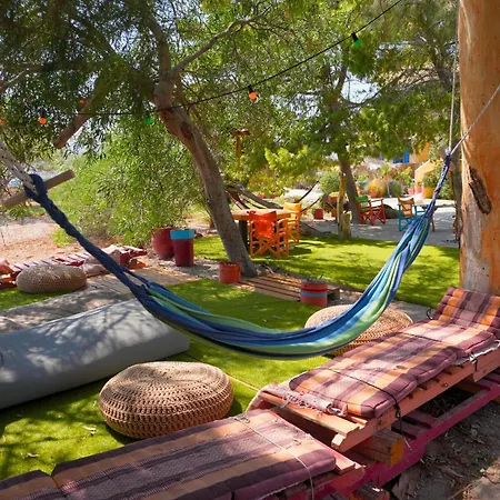 Chrissi Ammos * Perissa (Santorini)