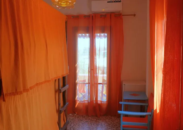 Chrissi Ammos Hostel