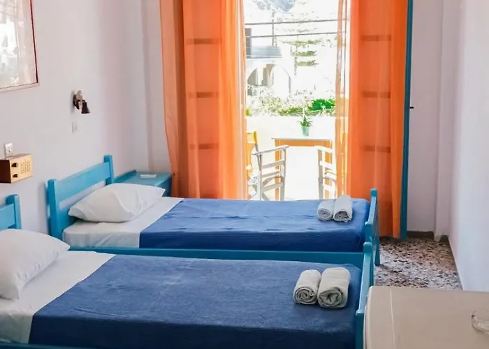 Chrissi Ammos * Perissa (Santorini)