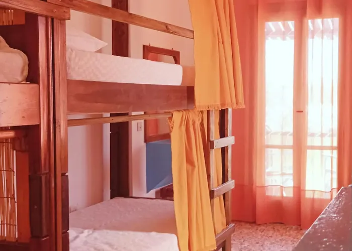 Chrissi Ammos Hostel *