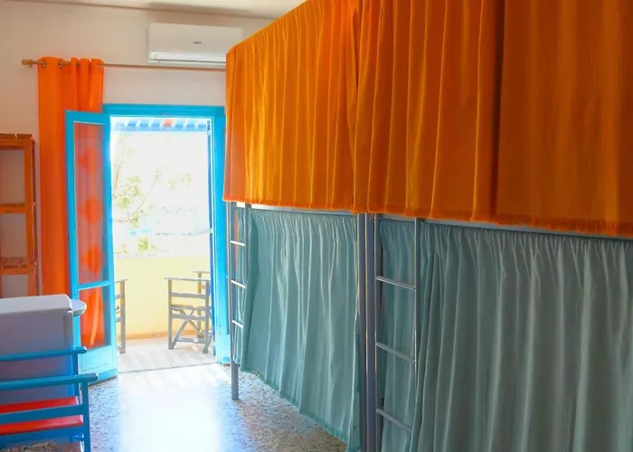 Хостел Chrissi Ammos *